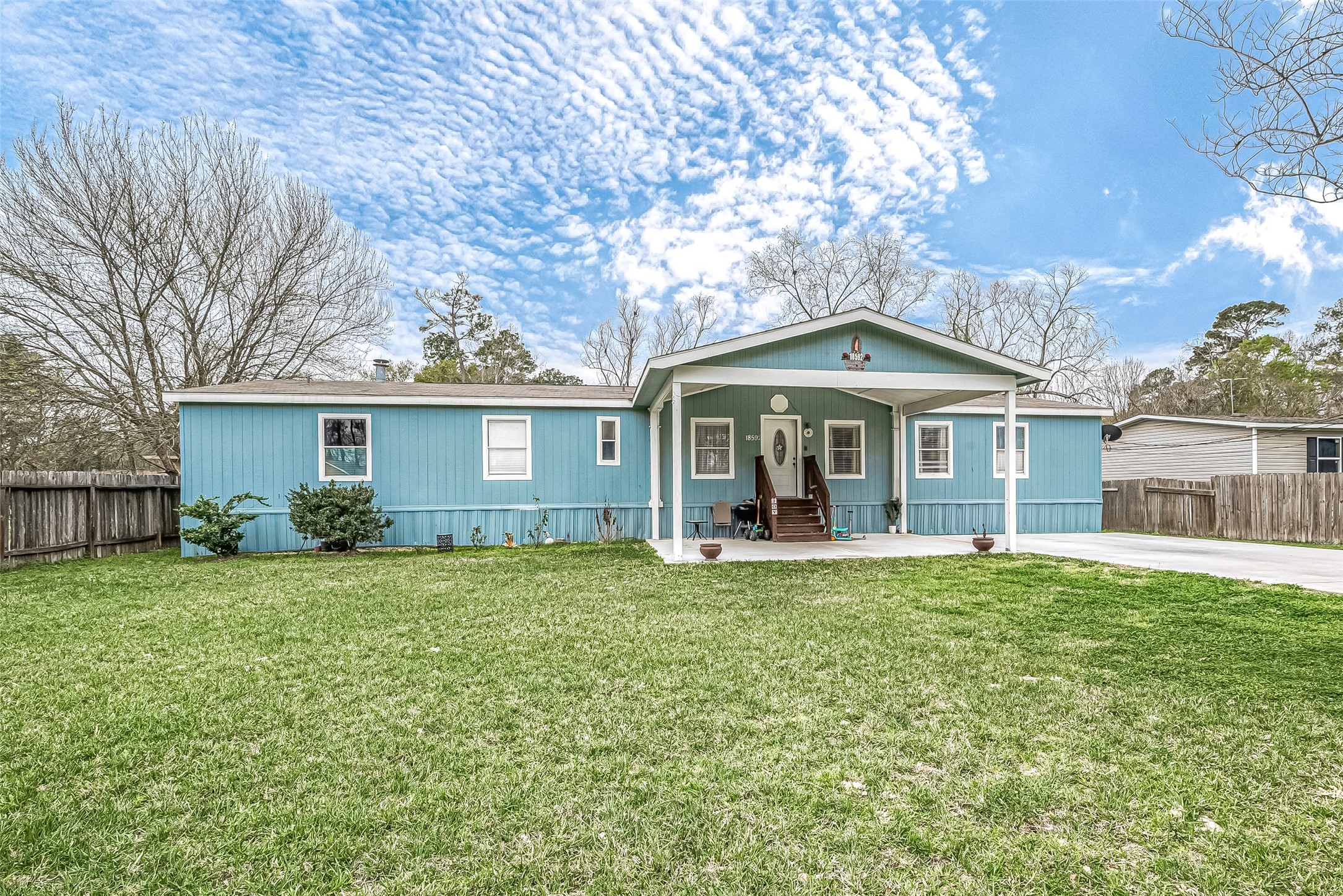 18592 Huckleberry Lane Porter, TX 77365 - Photo 2 of 50