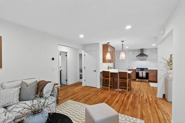 $590,000 | 5521 West 42nd Street, St. Louis Park, MN 55416