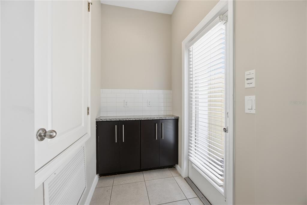 11642 Water Run Alley Windermere, FL 34786 - Photo 12 of 31