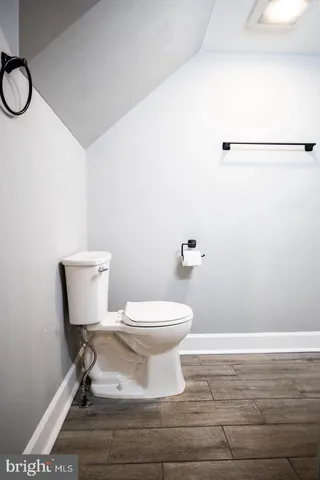 $2,900 | 138 Dale Street, Alexandria, VA 22305