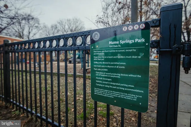 $2,900 | 138 Dale Street, Alexandria, VA 22305