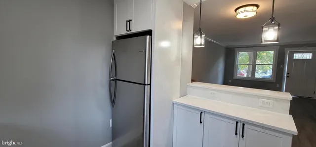 $2,900 | 138 Dale Street, Alexandria, VA 22305