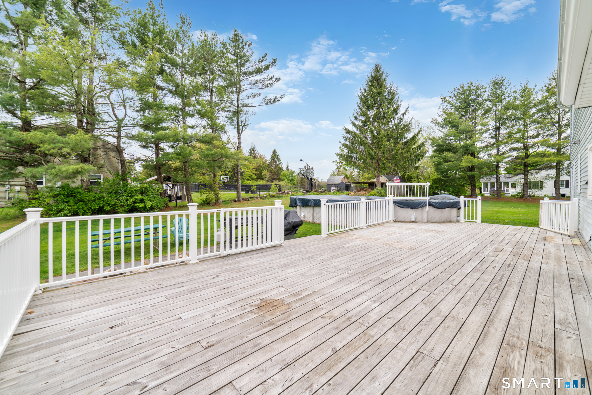 6 Treble Road Bristol, CT 06010 - Photo 8 of 40