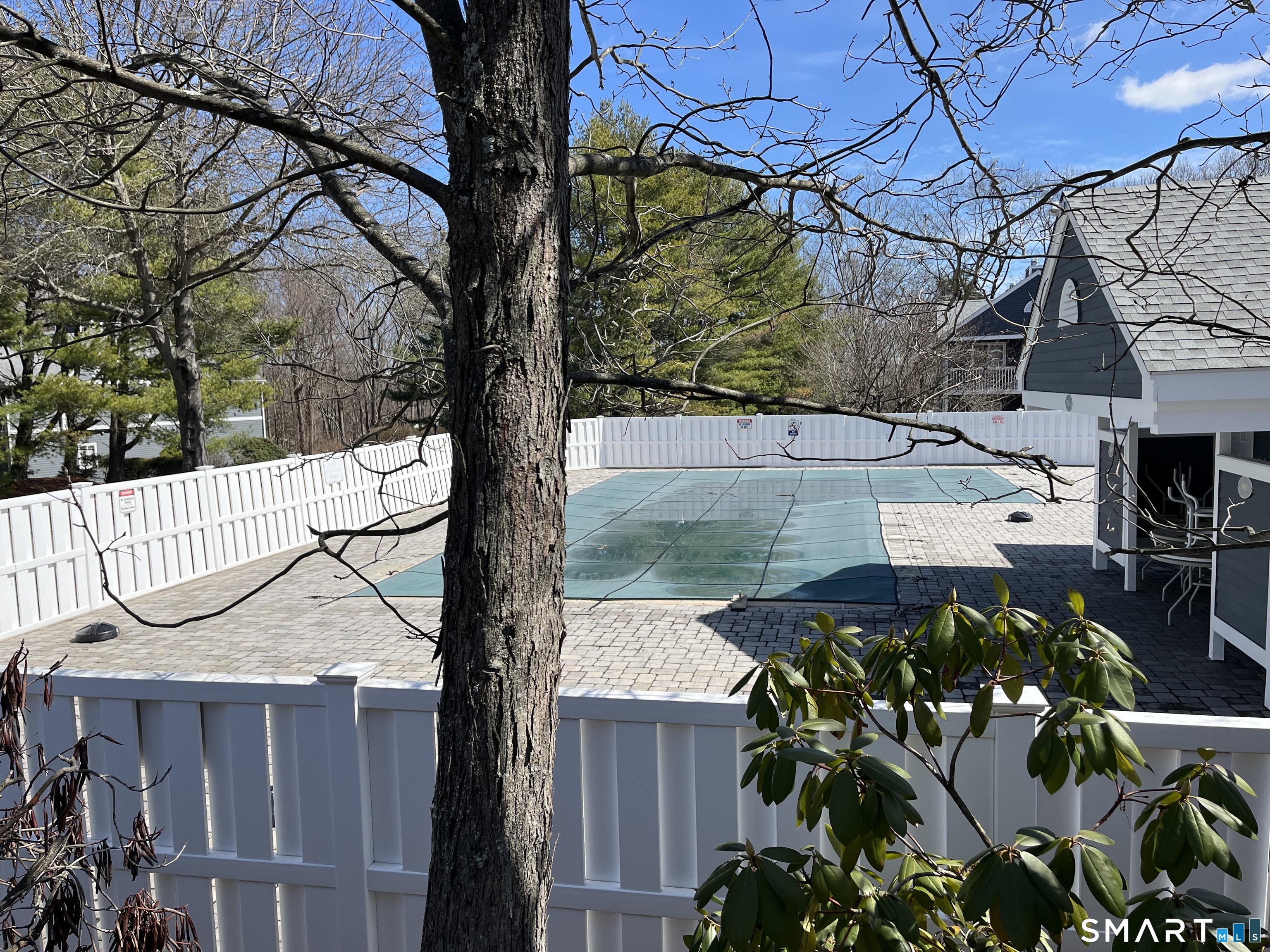 202 Windgate Circle, Unit E Monroe, CT 06468 - Photo 16 of 18