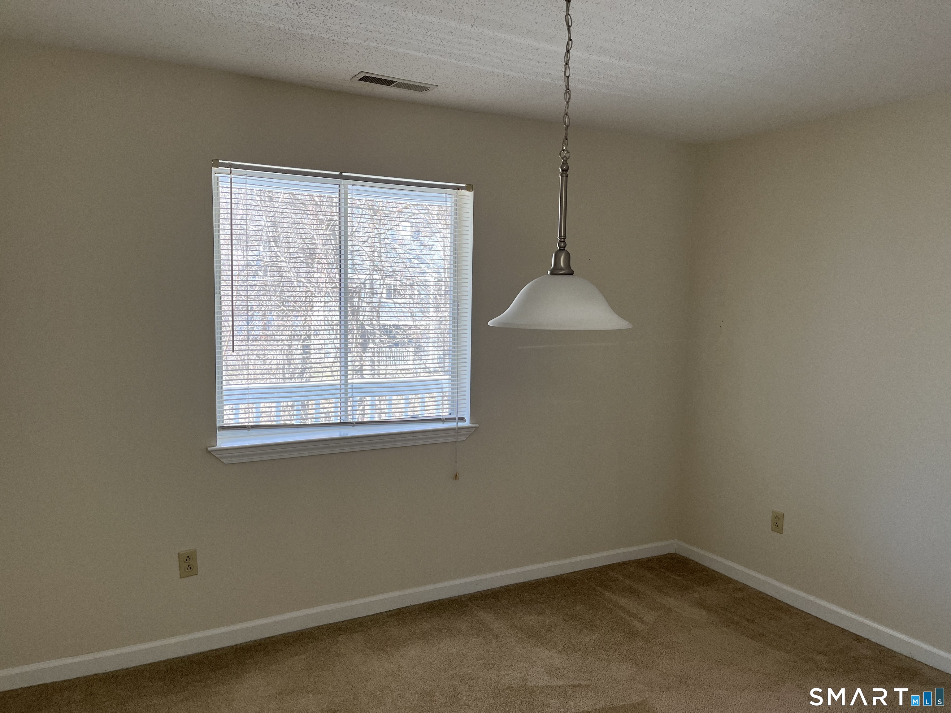 202 Windgate Circle, Unit E Monroe, CT 06468 - Photo 6 of 18