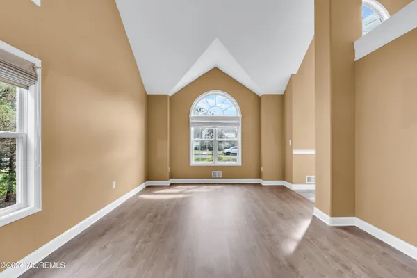 $4,500 | 1562 Priscilla Court, Toms River, NJ 08753