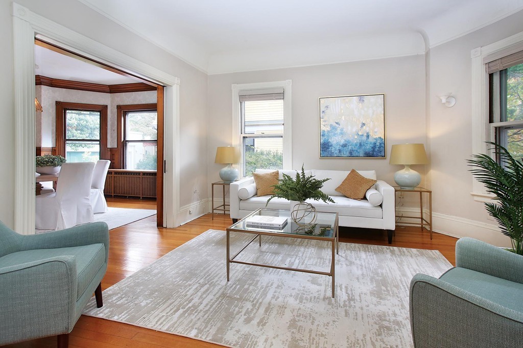 29 Abbottsford Road Brookline, MA 02446 - Photo 4 of 11