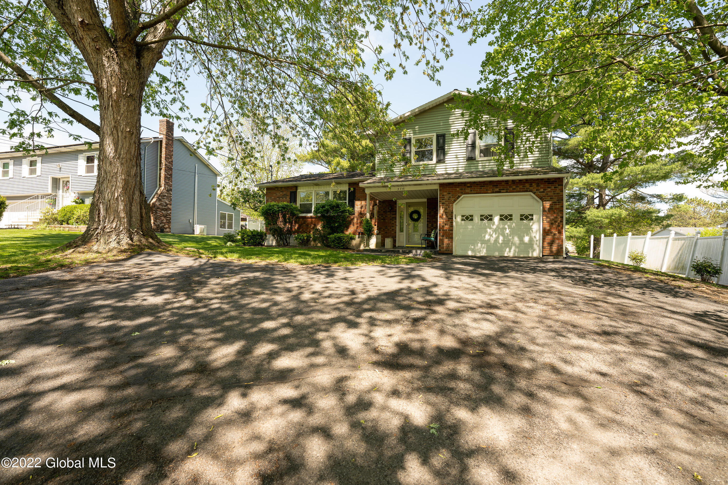 375 Consaul Road Colonie, NY 12304 - Photo 4 of 70 0 Front 6