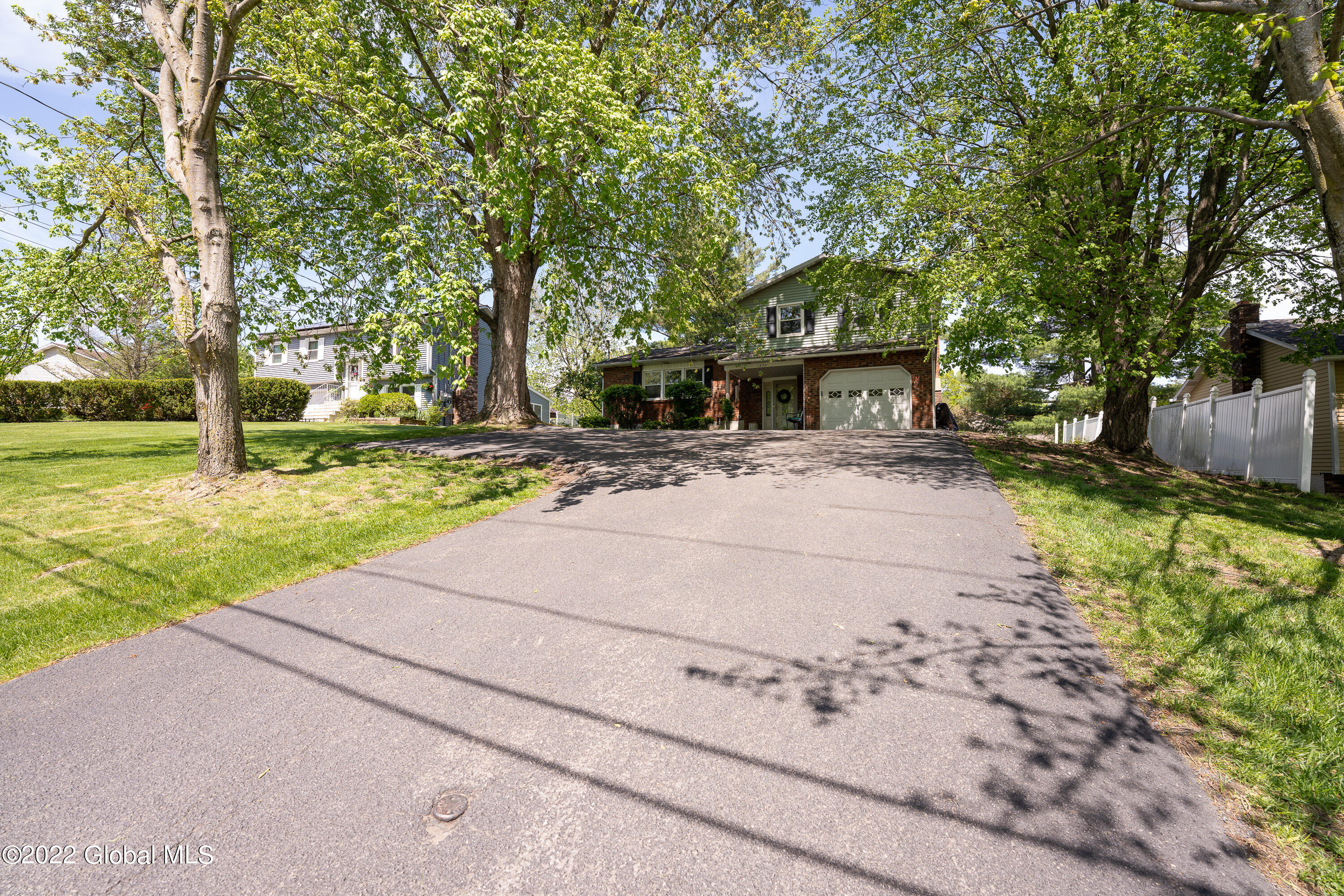 375 Consaul Road Colonie, NY 12304 - Photo 7 of 70 0 Front 5