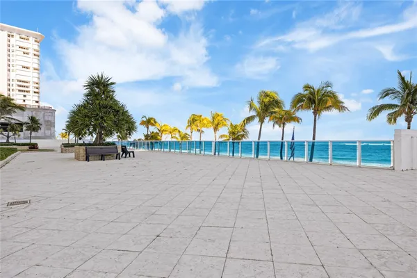 $4,600 | 1360 South Ocean Boulevard, Unit 403, Pompano Beach, FL 33062
