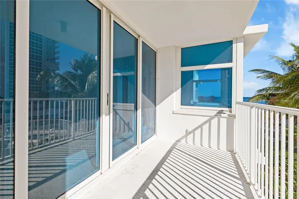 $4,600 | 1360 South Ocean Boulevard, Unit 403, Pompano Beach, FL 33062