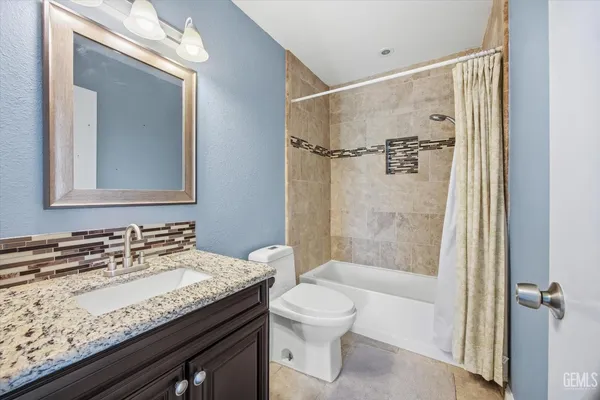 $244,999 | Undisclosed Address, Bakersfield, CA 93308