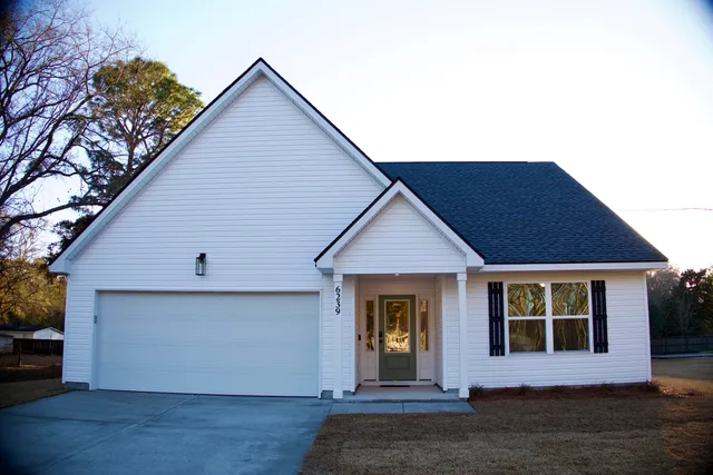 $394,900 | 6239 Ballpark Road, Hollywood, SC 29449