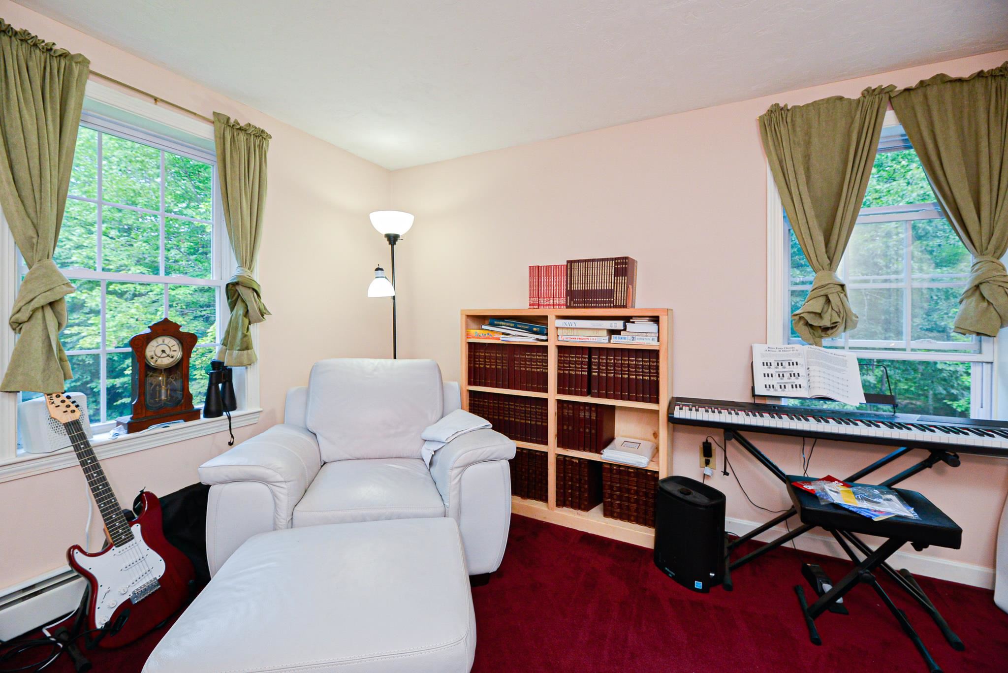 132 Kennard Road Nottingham, NH 03290 - Photo 23 of 39 Gallery Image 23