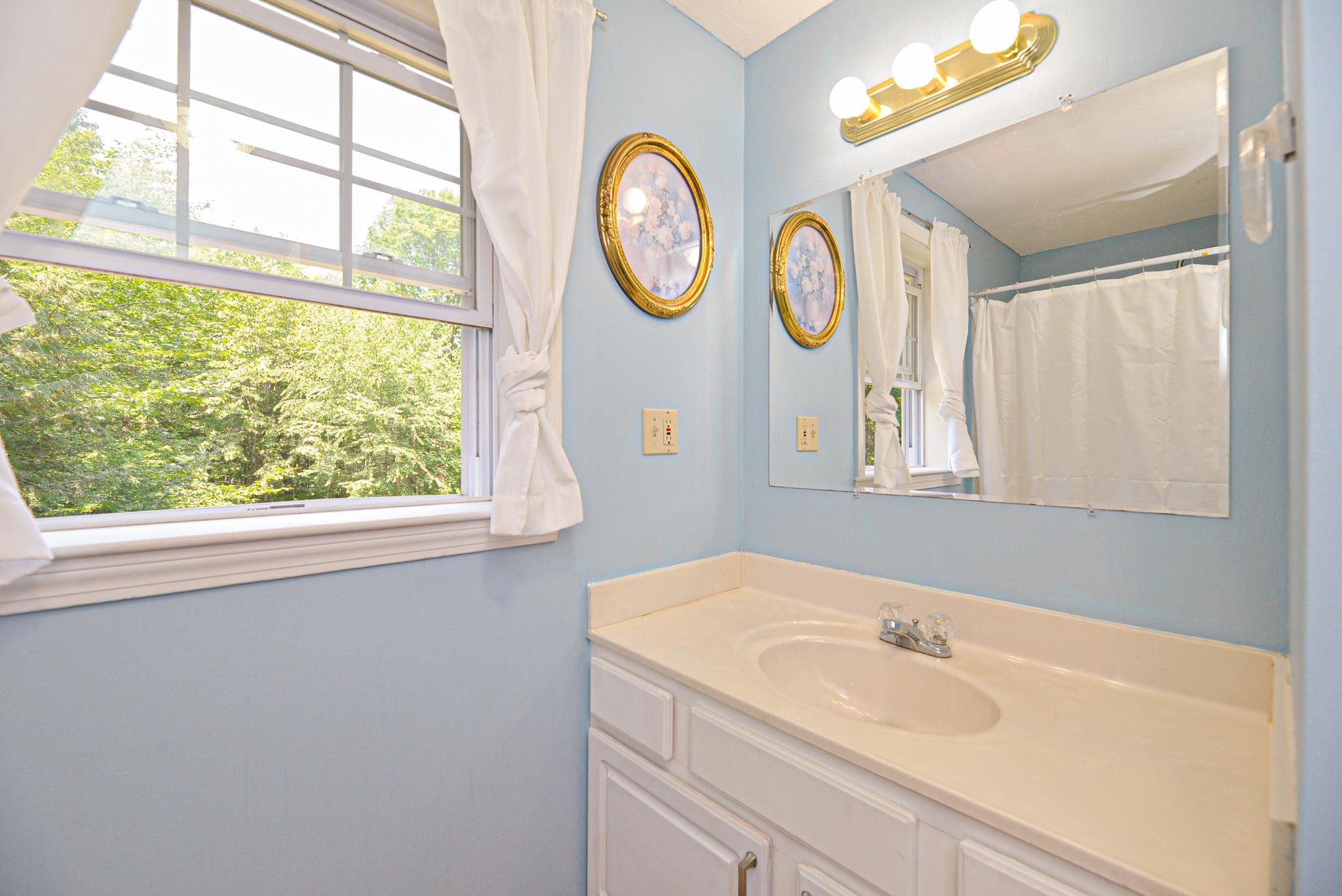 132 Kennard Road Nottingham, NH 03290 - Photo 30 of 39 Gallery Image 30