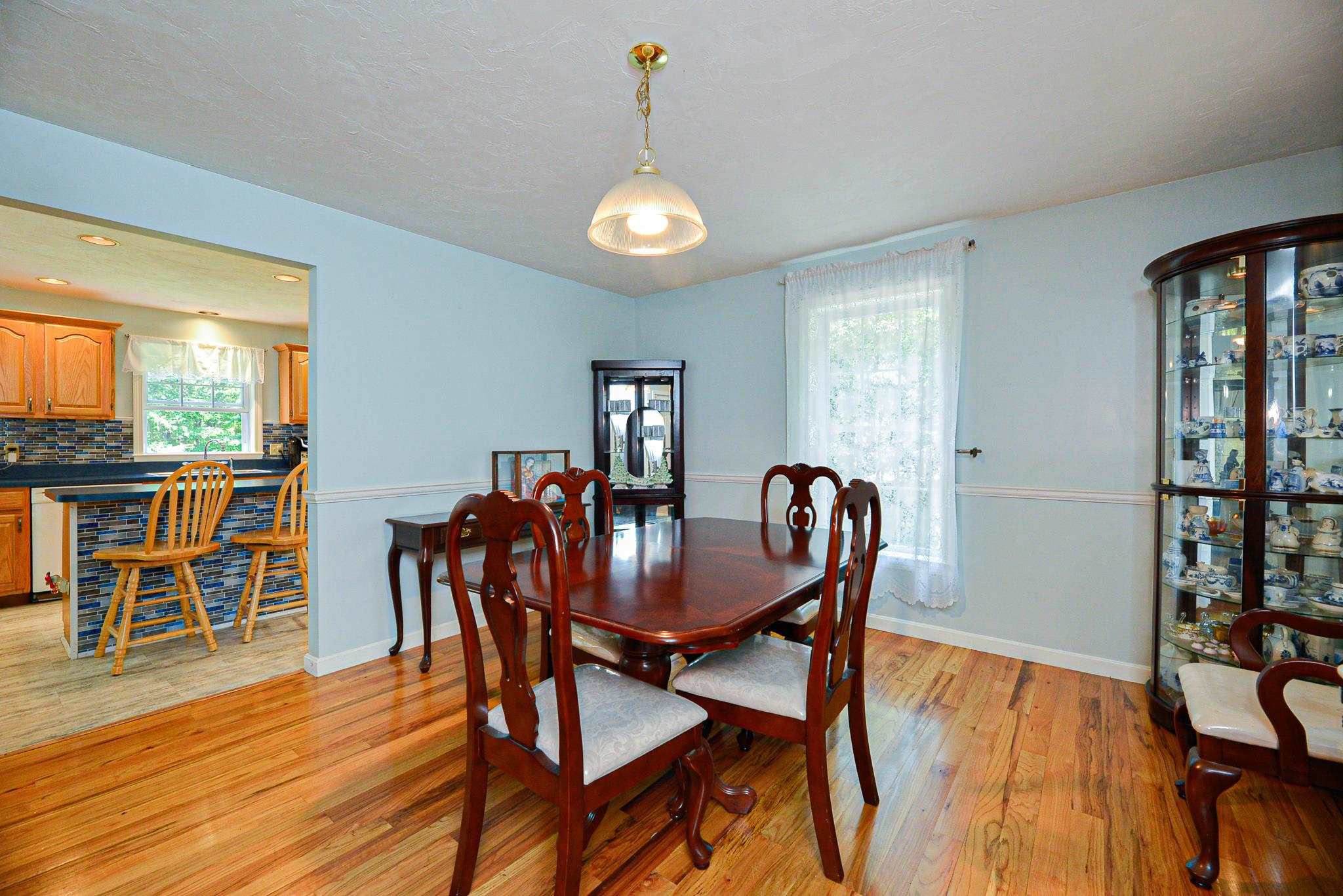 132 Kennard Road Nottingham, NH 03290 - Photo 9 of 39 Gallery Image 9