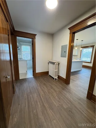 $1,995 | 121 Humboldt Parkway, Unit B, Buffalo, NY 14214