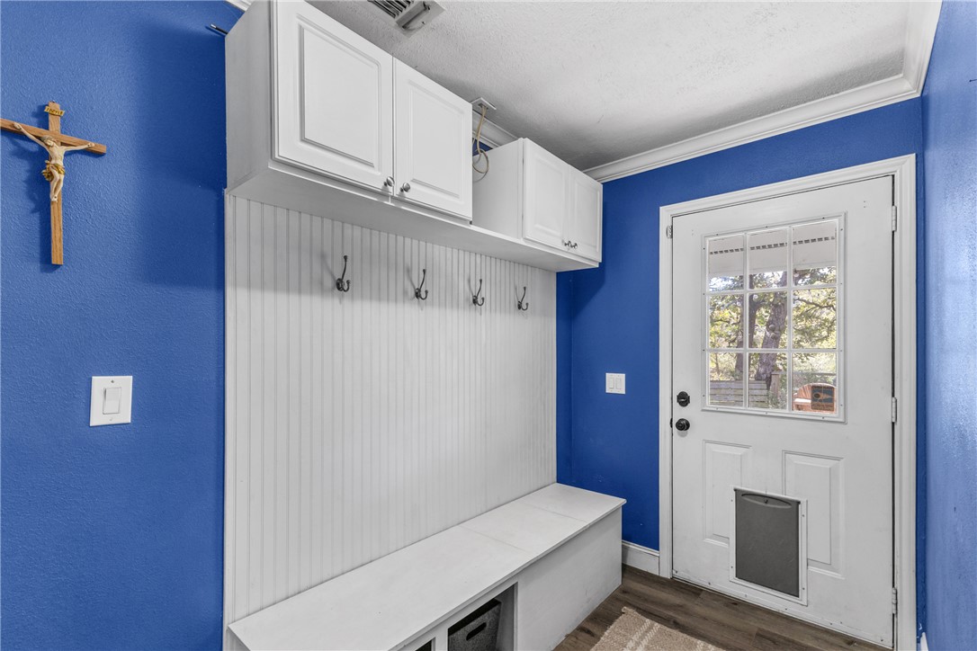 2015 Pinewood Drive Bryan, TX 77807 - Photo 13 of 36