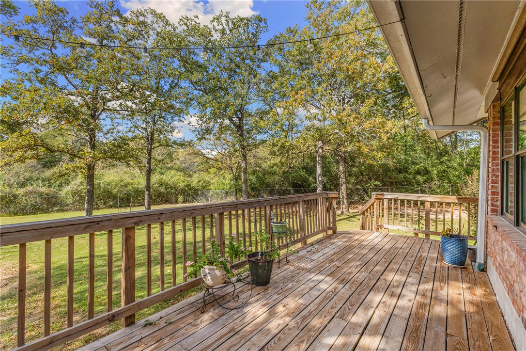 2015 Pinewood Drive Bryan, TX 77807 - Photo 29 of 36