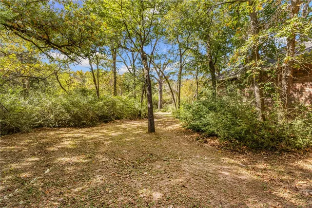 $539,000 | 2015 Pinewood Drive, Bryan, TX 77807