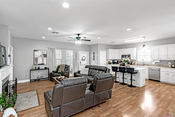 $325,000 | 317 Benjamin Street, New Roads, LA 70760