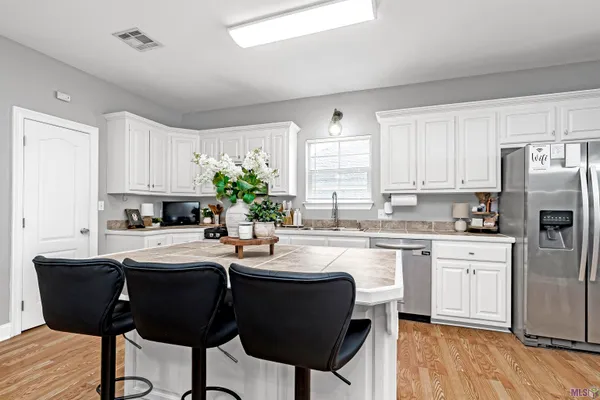 $325,000 | 317 Benjamin Street, New Roads, LA 70760