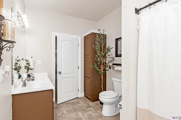 $325,000 | 317 Benjamin Street, New Roads, LA 70760