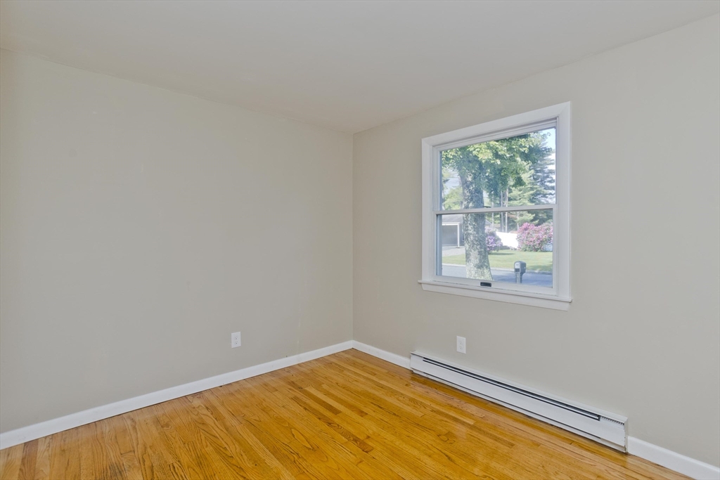 276 Spikenard Circle Springfield, MA 01129 - Photo 25 of 39