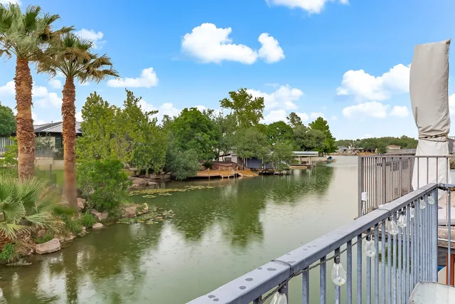 $699,000 | 613 Hi Circle North, Unit E, Horseshoe Bay, TX 78657