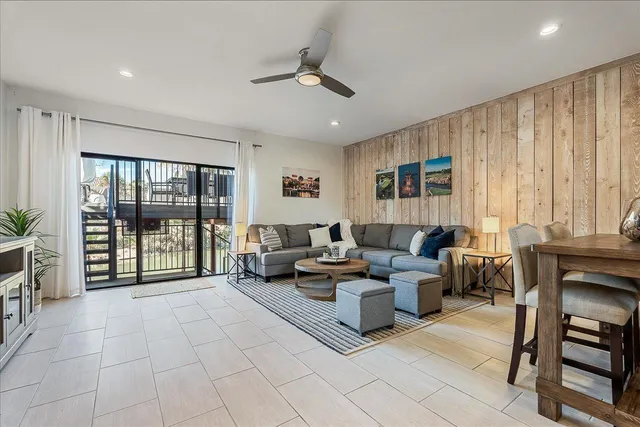 $699,000 | 613 Hi Circle North, Unit E, Horseshoe Bay, TX 78657