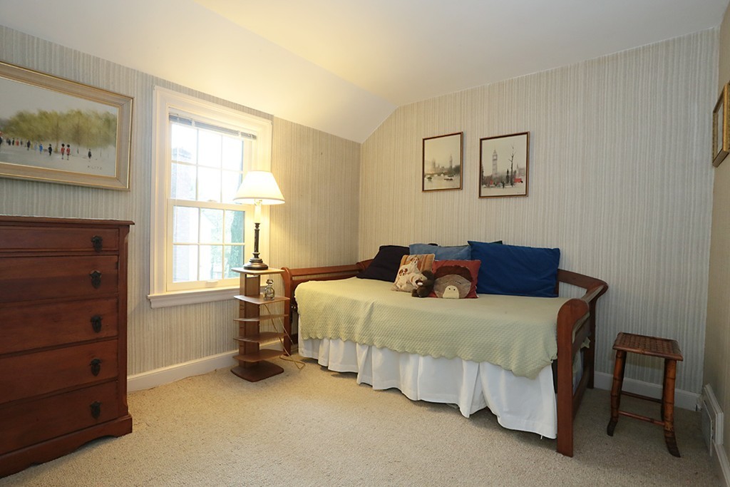 61 Hackensack Road Boston, MA 02467 - Photo 13 of 24