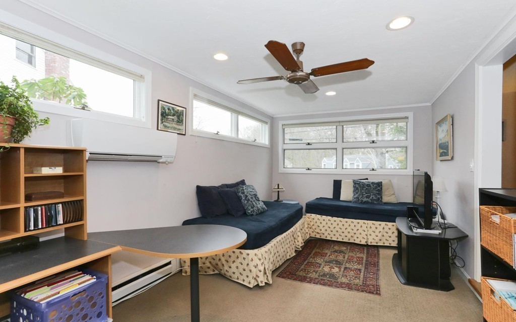 61 Hackensack Road Boston, MA 02467 - Photo 8 of 24