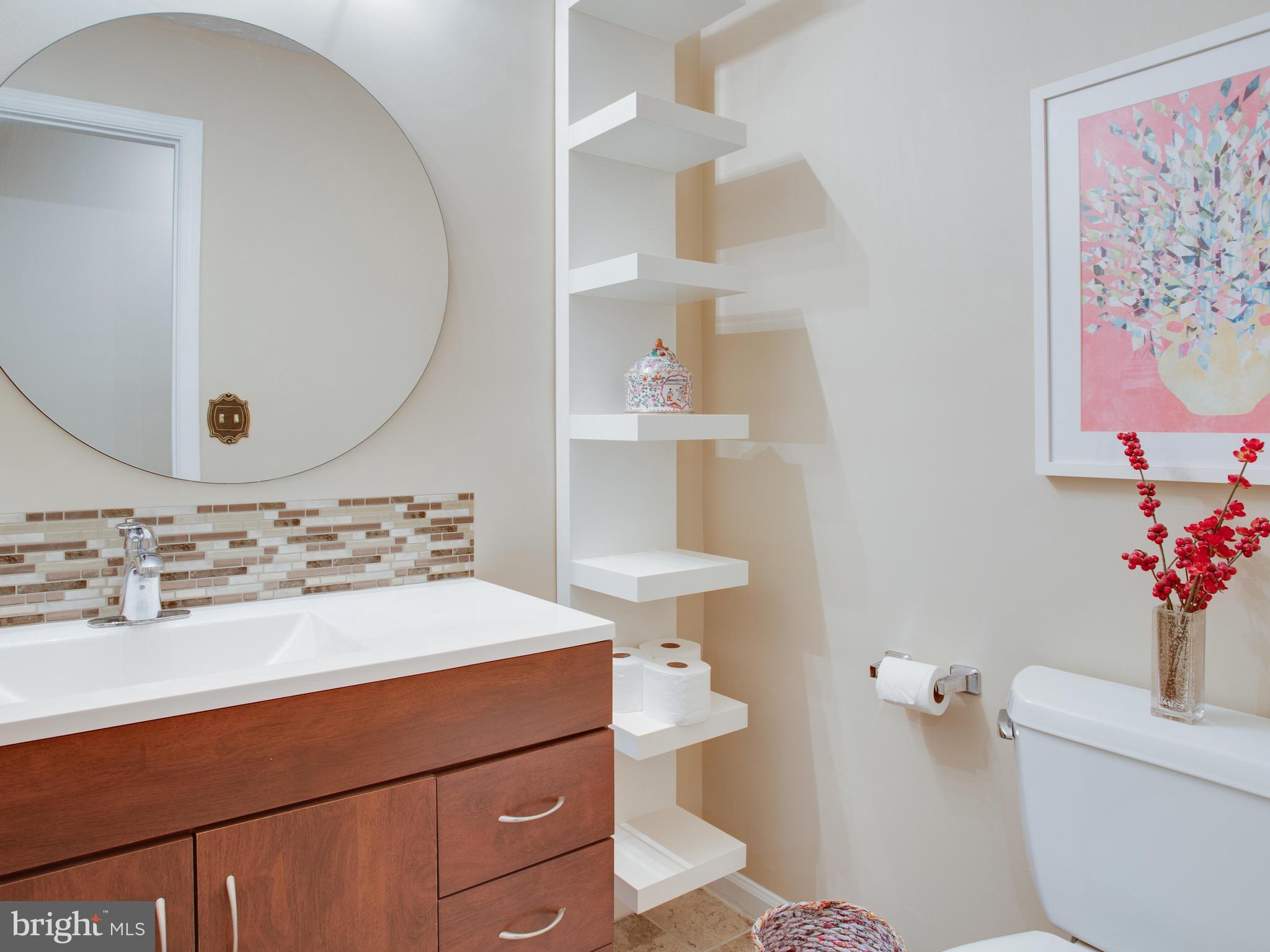 357 Derbyshire Lane Riva, MD 21140 - Photo 16 of 30 main level Powder Room