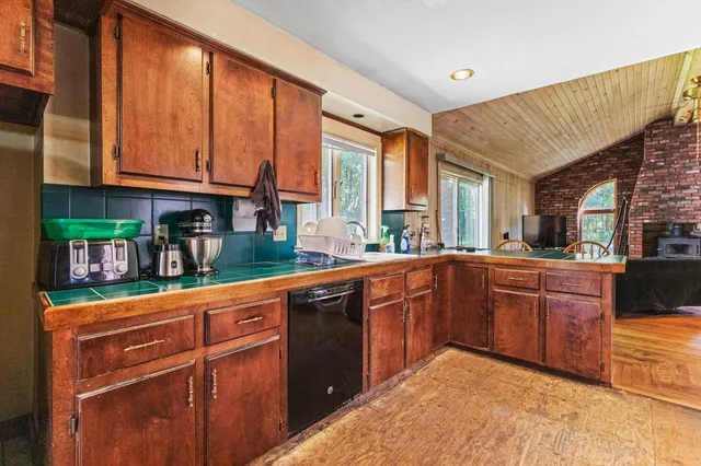 $409,000 | 2 Poplar Street, Old Orchard Beach, ME 04064