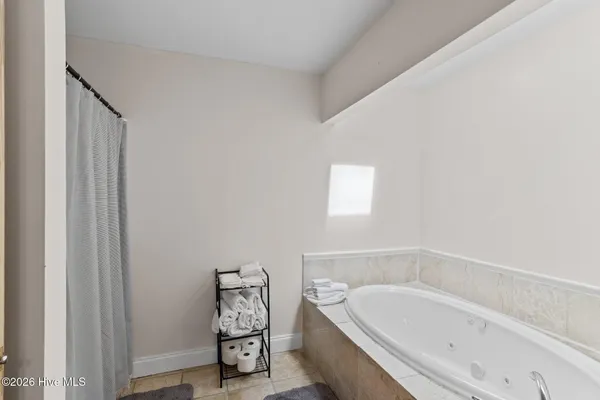 $625,000 | 118 Pine Tree Lane, Bayboro, NC 28515