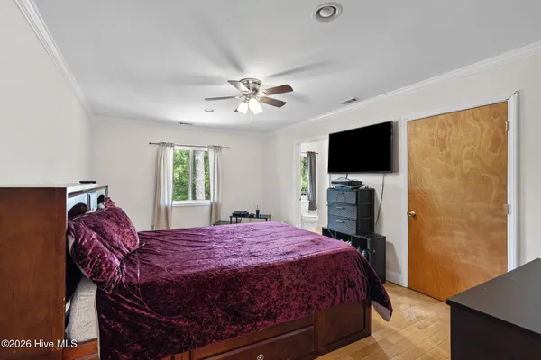 $625,000 | 118 Pine Tree Lane, Bayboro, NC 28515