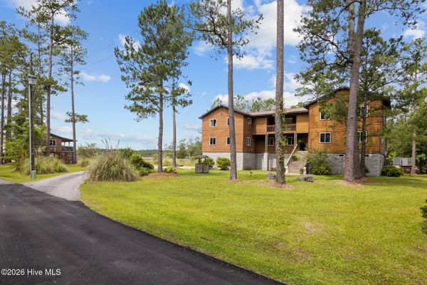 $625,000 | 118 Pine Tree Lane, Bayboro, NC 28515