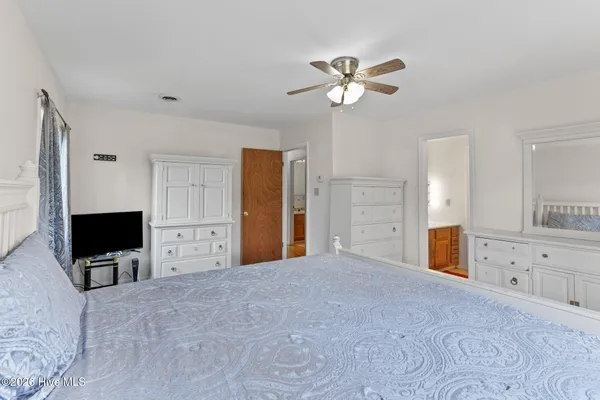 $625,000 | 118 Pine Tree Lane, Bayboro, NC 28515