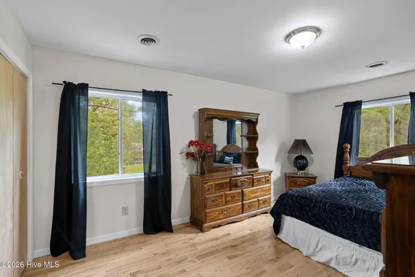 $625,000 | 118 Pine Tree Lane, Bayboro, NC 28515