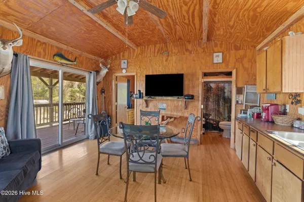 $625,000 | 118 Pine Tree Lane, Bayboro, NC 28515