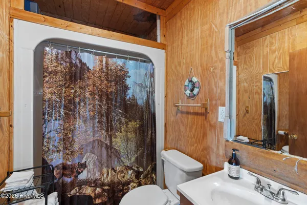 $625,000 | 118 Pine Tree Lane, Bayboro, NC 28515