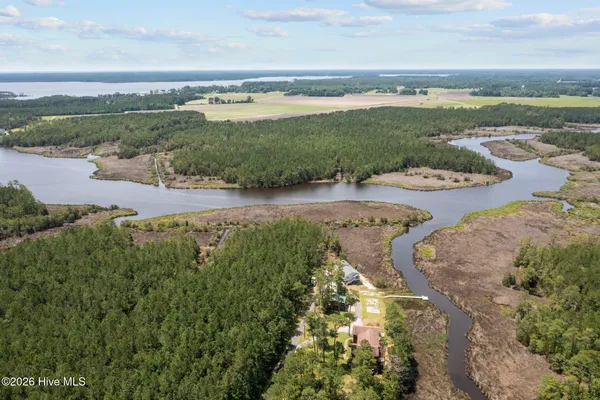 $625,000 | 118 Pine Tree Lane, Bayboro, NC 28515