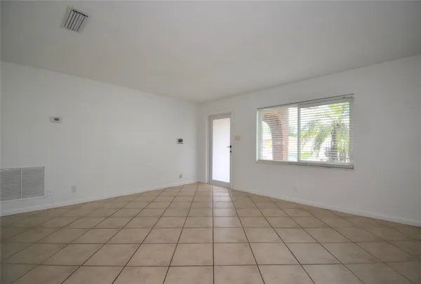 $2,500 | 960 Northwest 49th Street, Deerfield Beach, FL 33064