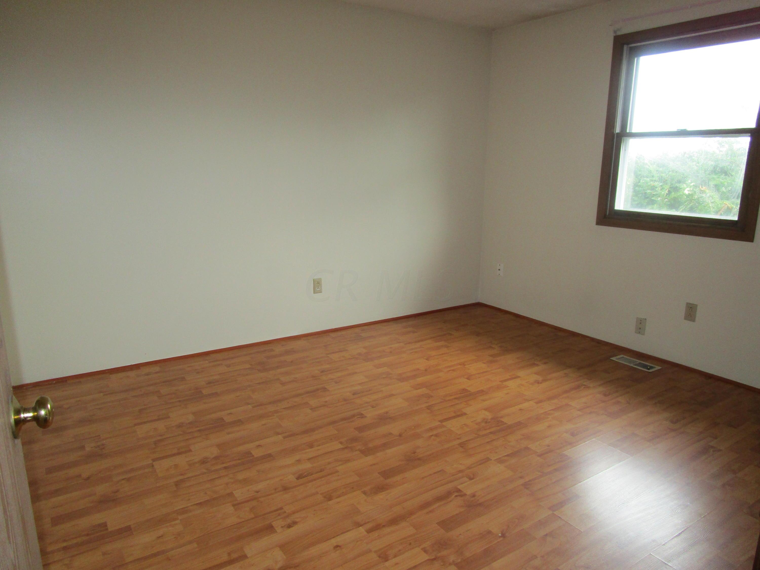 3430 Stringtown Road Northeast Lancaster, OH 43130 - Photo 11 of 16
