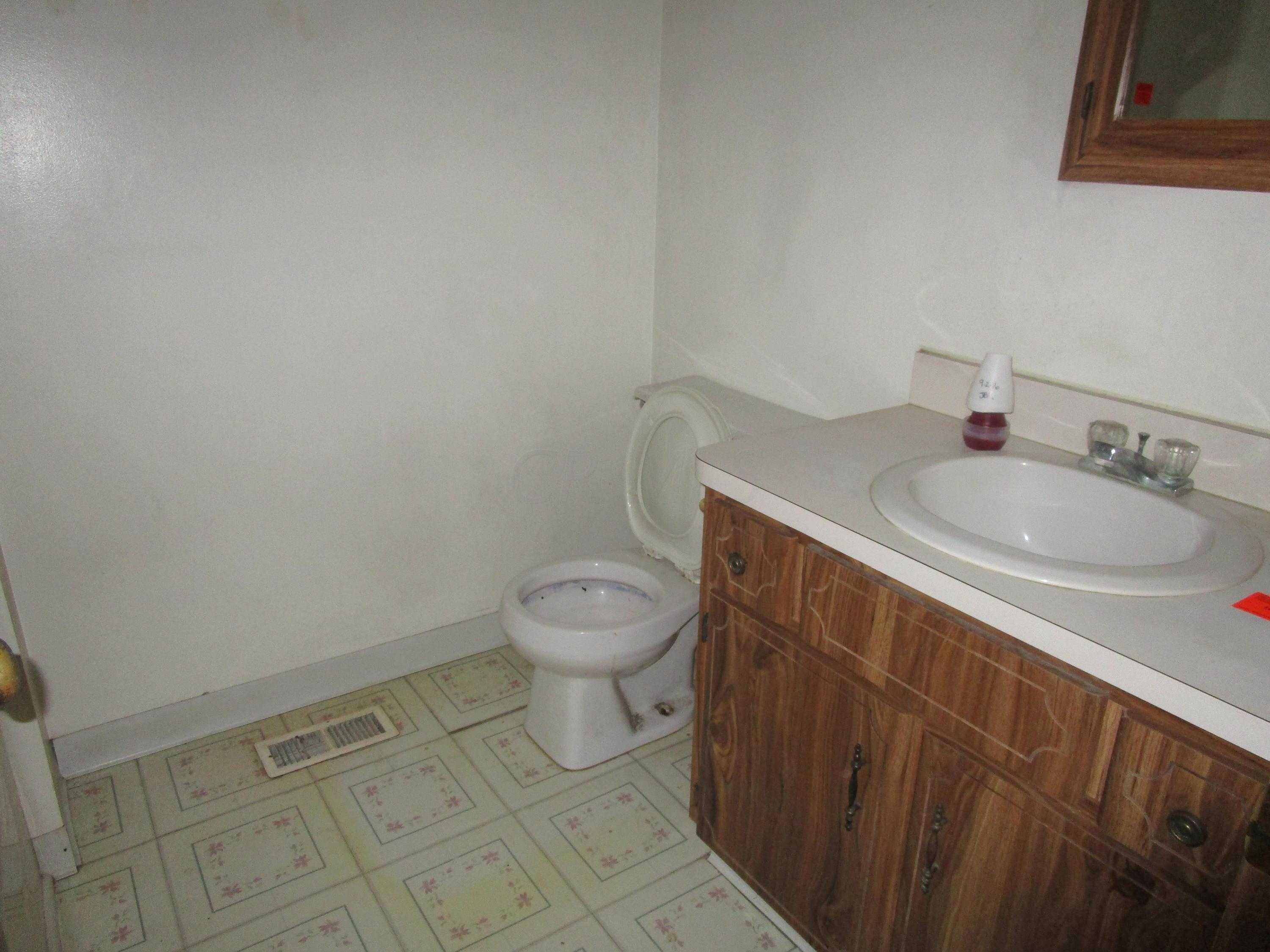 3430 Stringtown Road Northeast Lancaster, OH 43130 - Photo 14 of 16