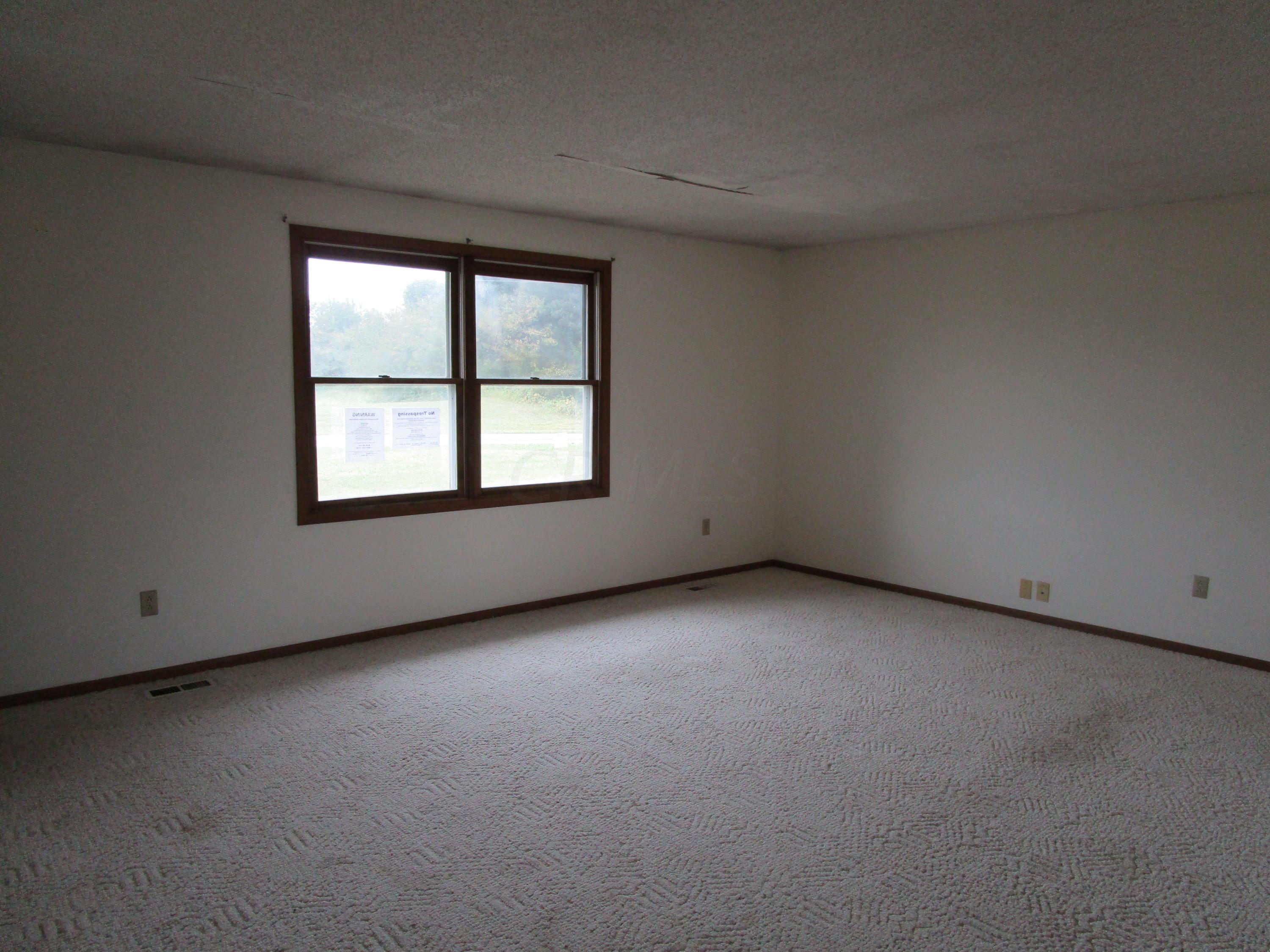3430 Stringtown Road Northeast Lancaster, OH 43130 - Photo 4 of 16