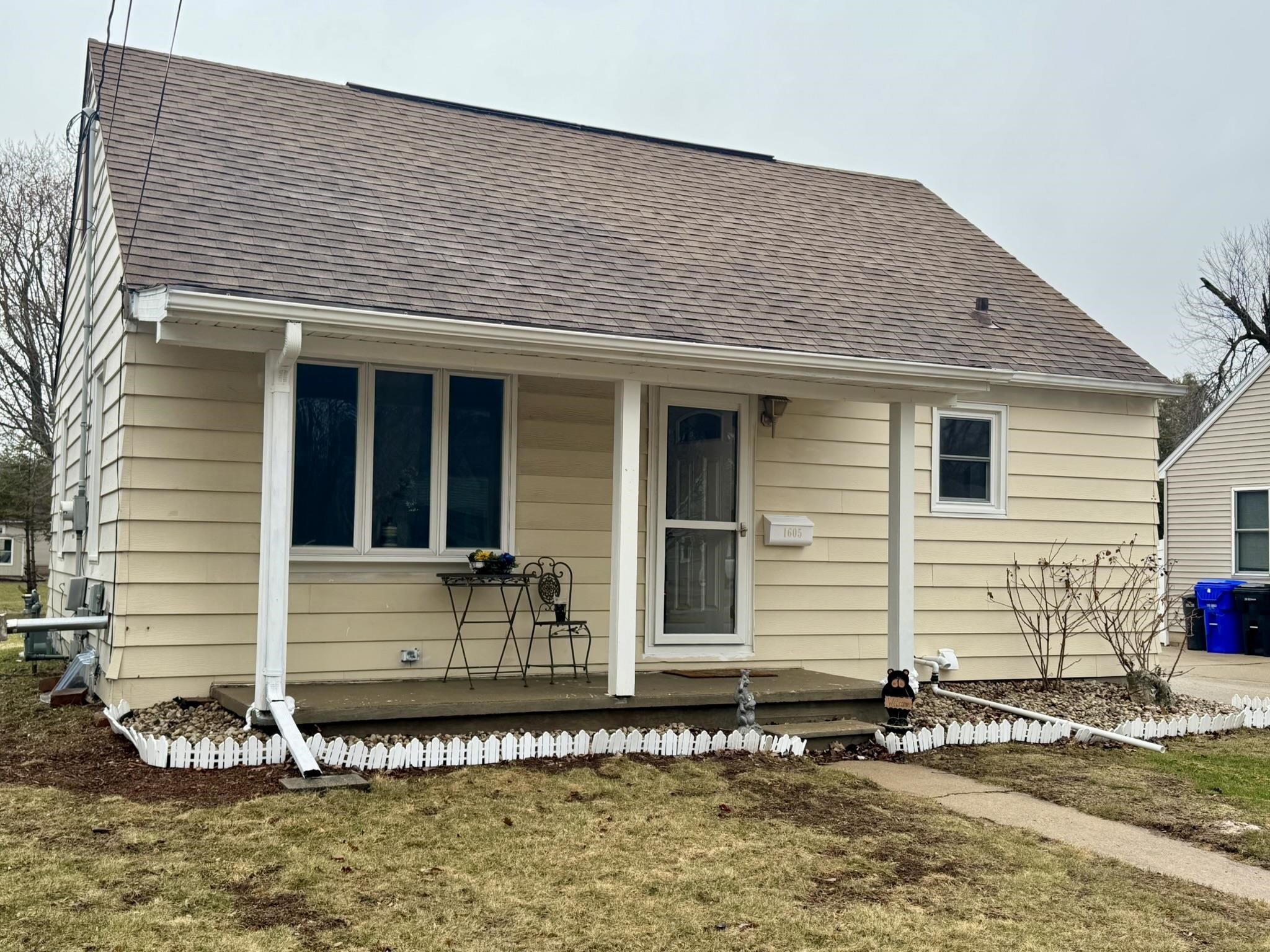 1605 South Jackson Street Appleton, WI 54915 - Photo 1 of 1 Gallery Image 1