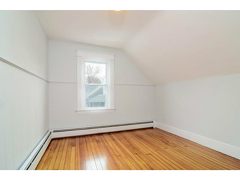 19 County Street Newport, RI 02840 - Photo 16 of 24 Bedroom.