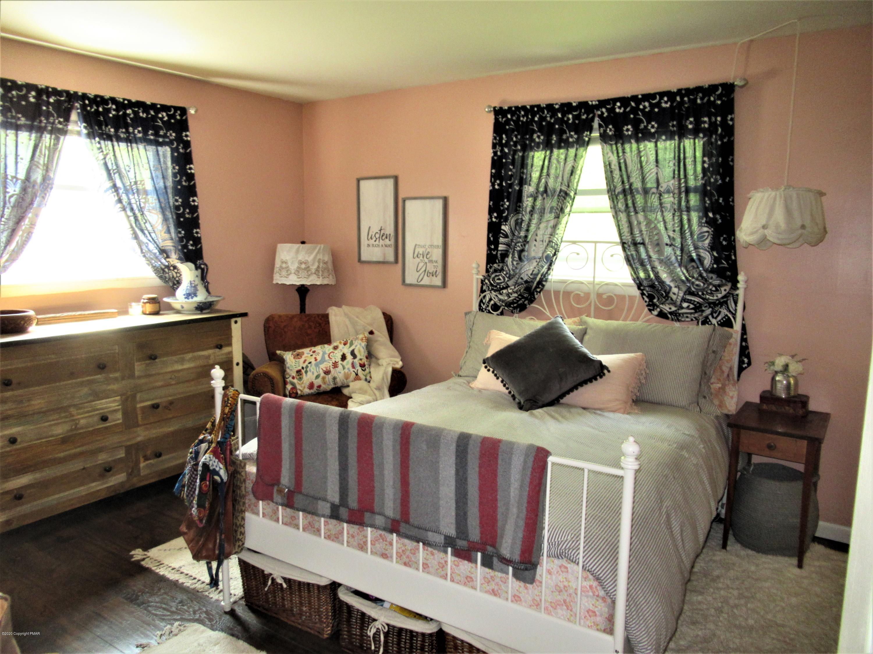 1403 Main Road East Stroudsburg, PA 18302 - Photo 8 of 13 MASTER BEDROOM