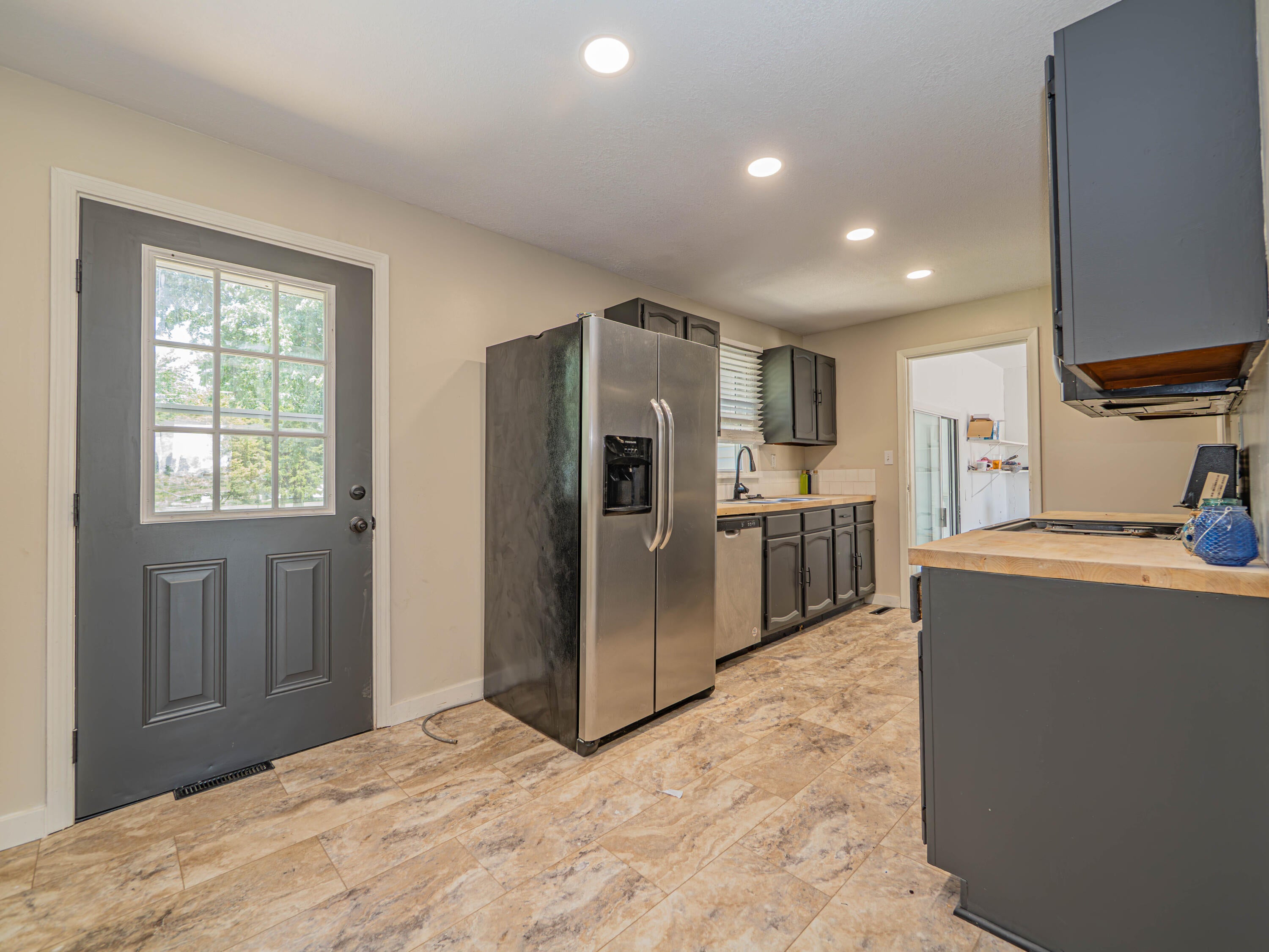241 Terrill Road Moberly, MO 65270 - Photo 6 of 24
